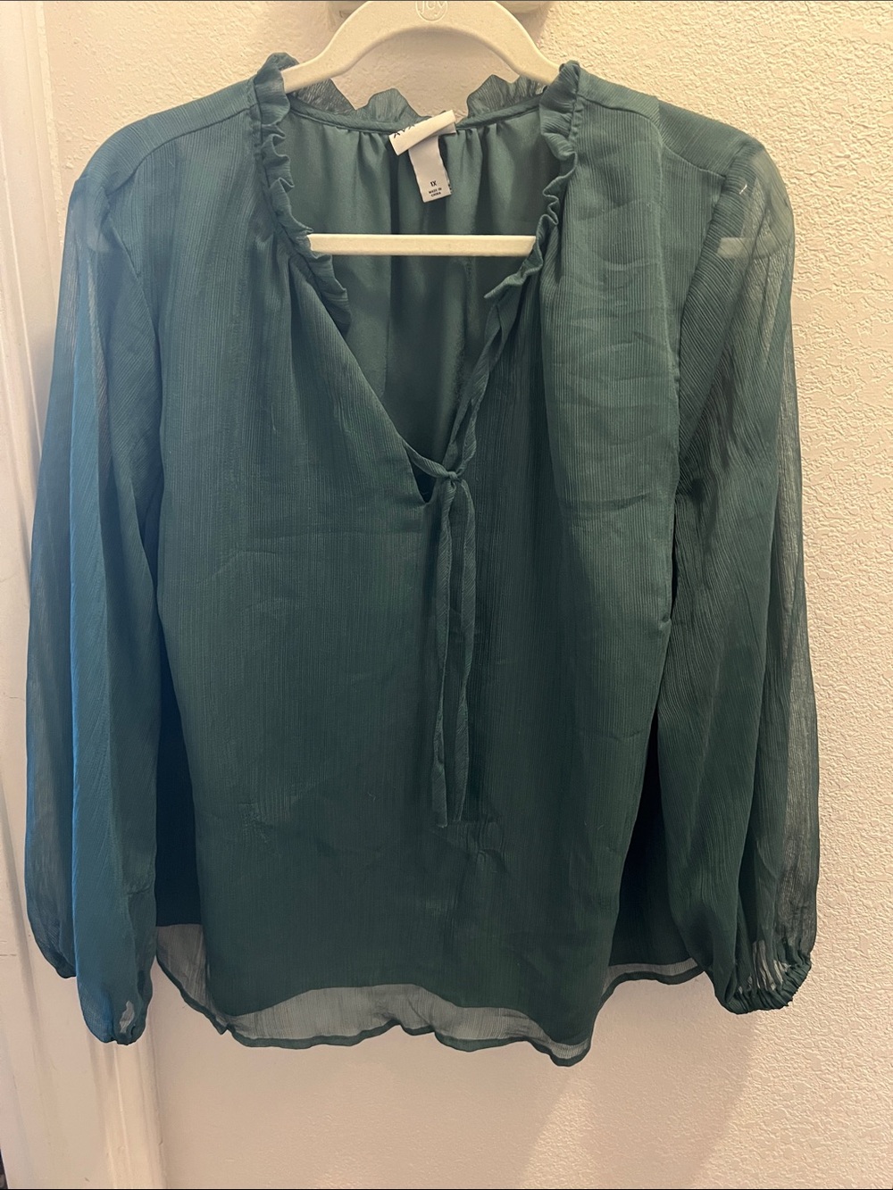 Women's Green Ruffle Tie-Neck Blouse
